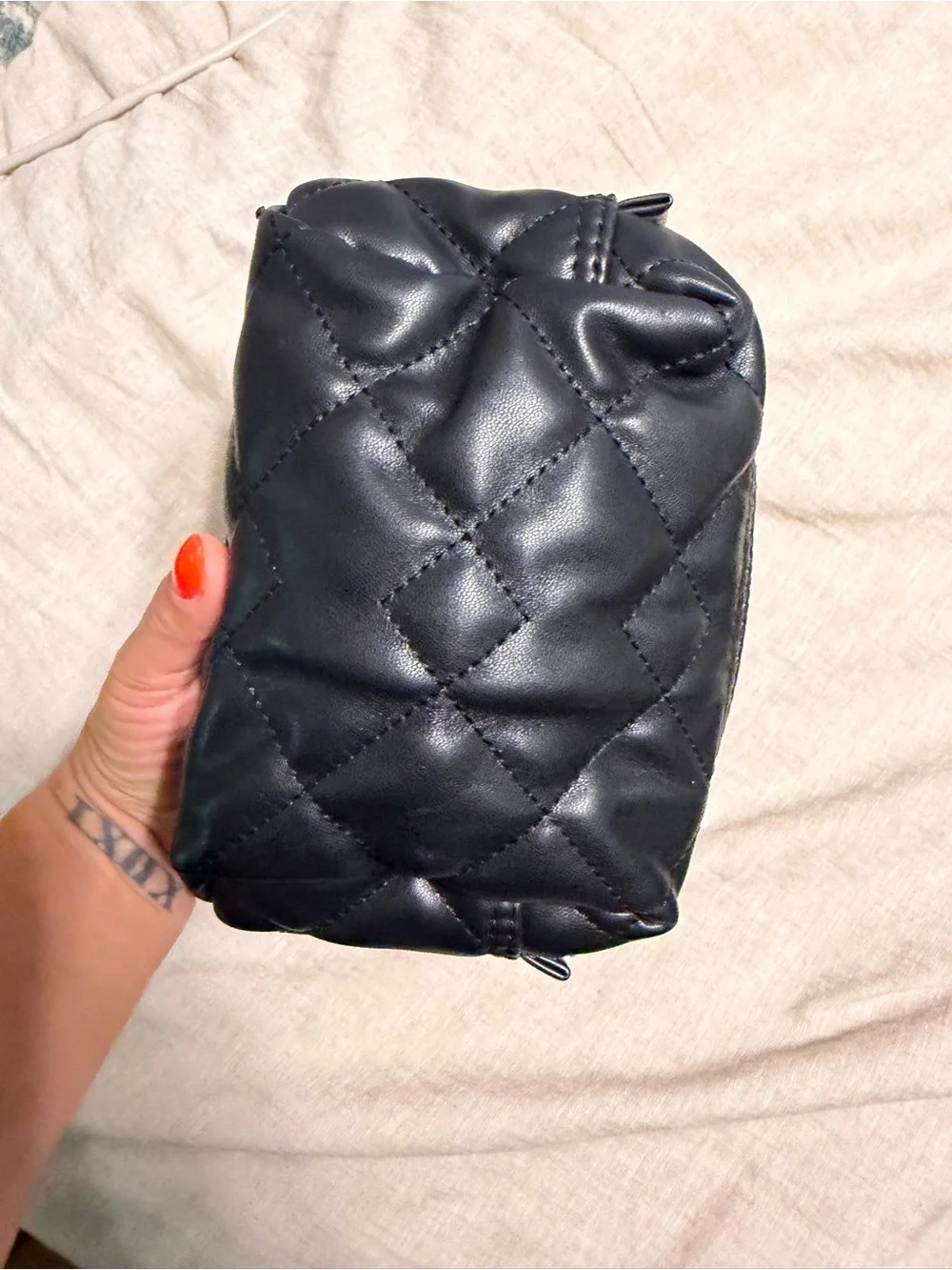Marc Jacobs compact quilted